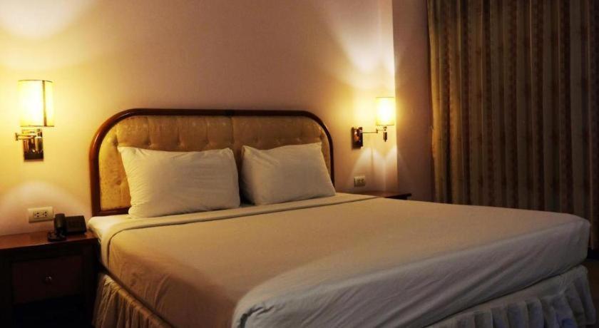 Western Grand Hotel Ratchaburi Ban Bang Kra Exterior foto