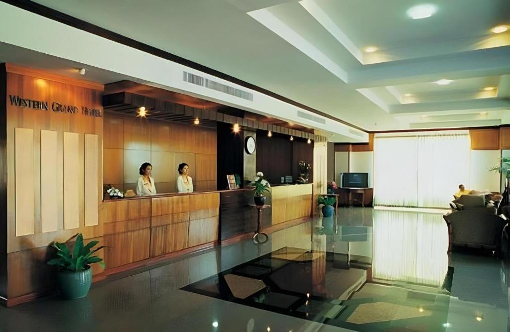 Western Grand Hotel Ratchaburi Ban Bang Kra Exterior foto